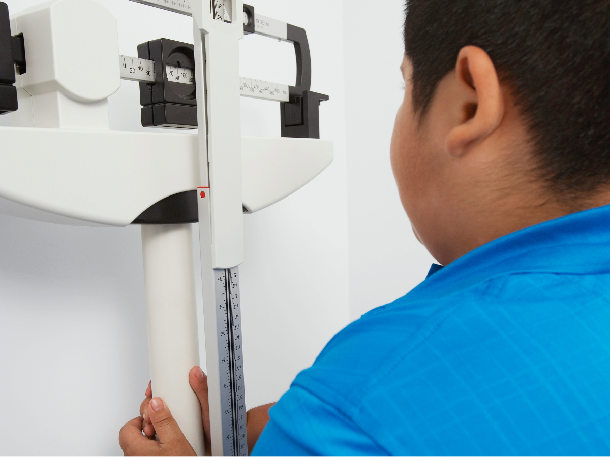 Cómo la obesidad puede afectar la salud de un niño a largo plazo