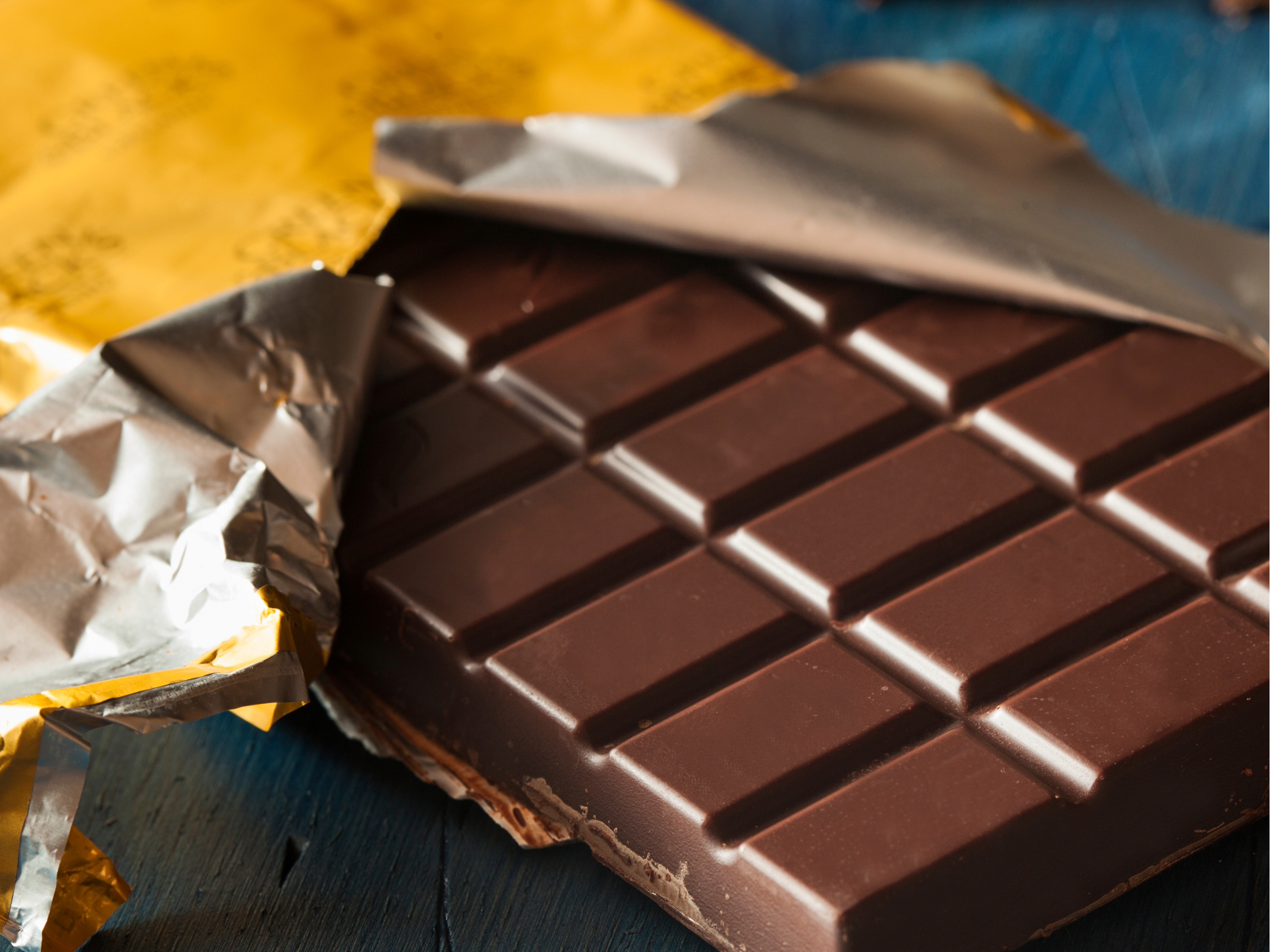 Los dulces beneficios de comer chocolate amargo