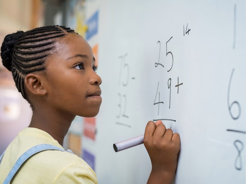 PISA 2022 desentraña el impacto de la pandemia en la educación mundial