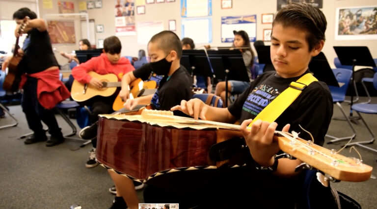 Festival de música y arte en Anaheim: una celebración de talentos juveniles