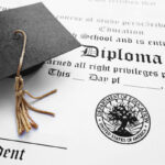 Nueva iniciativa en California Educación profesional alineada con experiencia real