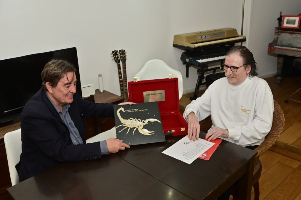Charly García entrega su legado al Instituto Cervantes con una ofrenda cargada de historia y música