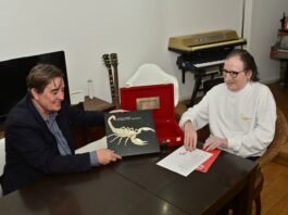Charly García entrega su legado al Instituto Cervantes con una ofrenda cargada de historia y música