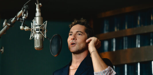 David Bisbal se une a la lucha contra el Alzheimer con su emotiva versión de «Mi Princesa»