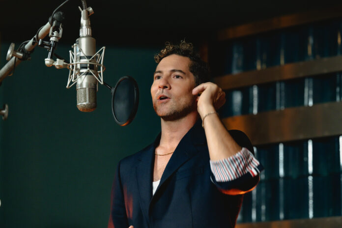 David Bisbal se une a la lucha contra el Alzheimer con su emotiva versión de «Mi Princesa»