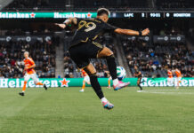 LAFC vence 2-0 a Houston Dynamo y amplía su racha invicta en la MLS