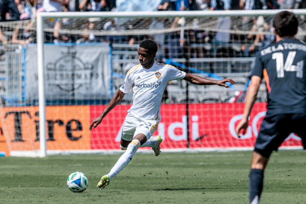San Diego FC remonta con gol agónico de Lozano y hunde al LA Galaxy