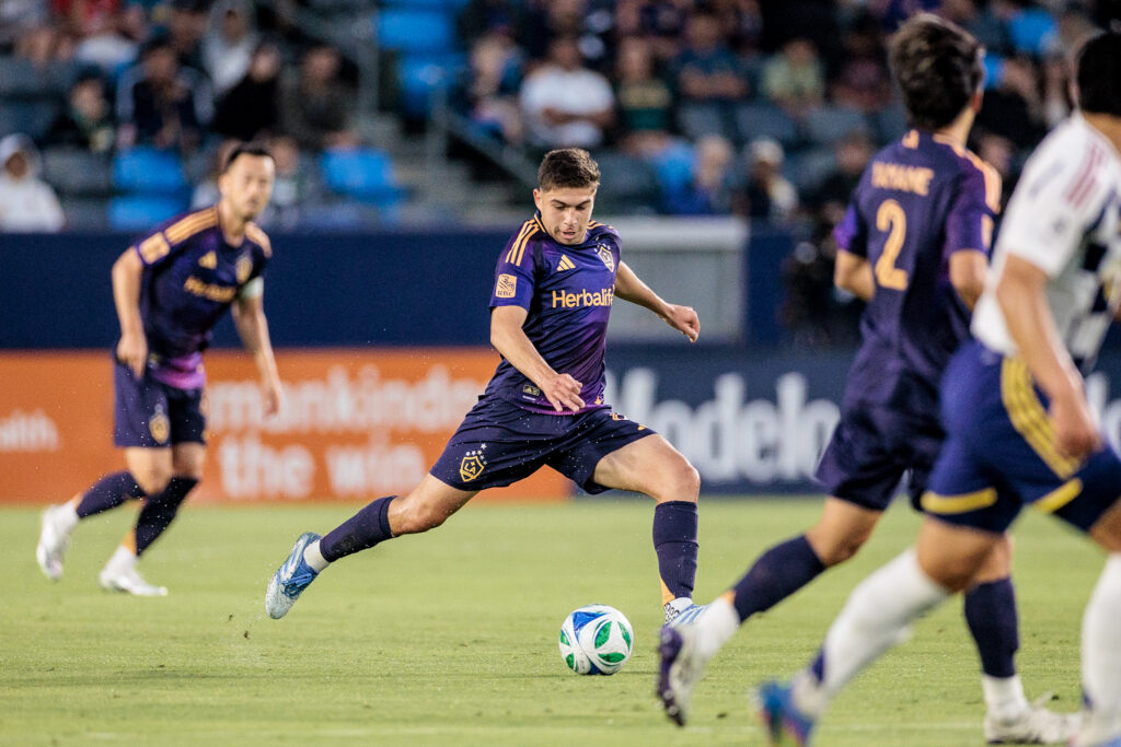 LA Galaxy logra su primera victoria del 2025 con triunfo 2-0 ante Real Salt Lake