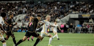 LA Galaxy rescata empate ante LAFC en un clásico de alto voltaje