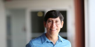 Profesor de Cal State LA recibe beca Fulbright para investigación en Praga