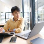 Becas Iberoamérica UAX y OEI ofrecen 22 becas del 50% para maestrías online con reconocimiento internacional