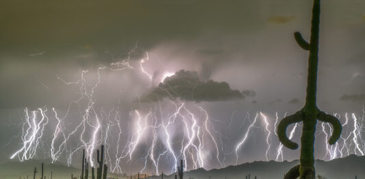 El rayo más largo del mundo recorrió 829 km sobre Estados Unidos