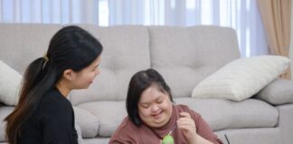 Investigación de UC Irvine muestra mayor carga de Alzheimer en mujeres con síndrome de Dow