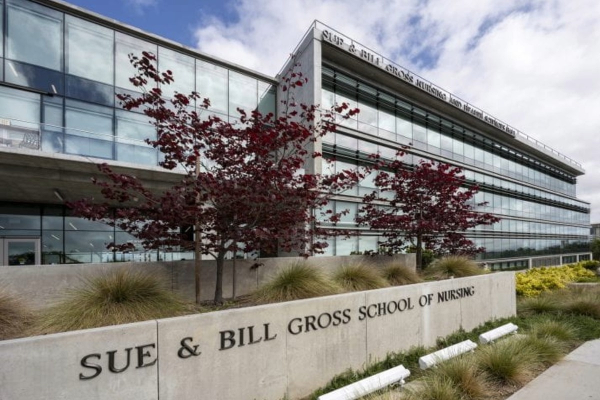 Residencia de enfermería en UC Irvine prepara profesionales para servir a poblaciones vulnerables