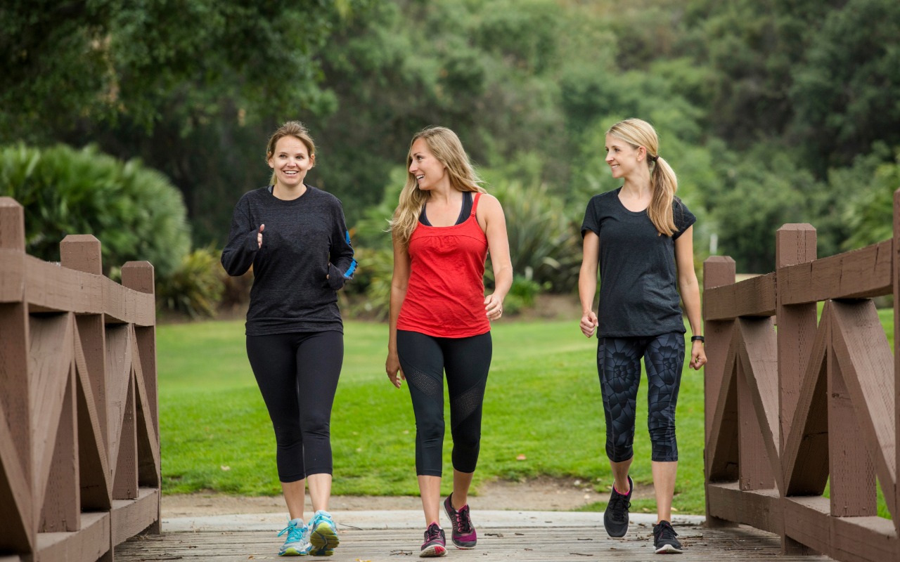 Caminar menos de 10.000 pasos al día también mejora tu salud cardiovascular Caminar menos de 10.000 pasos al día también mejora tu salud cardiovascular