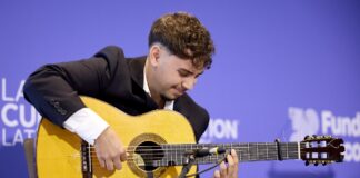 El legado de Paco de Lucía impulsa la carrera de un joven talento andaluz