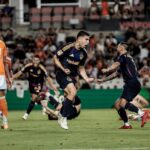 LA Galaxy rescata valioso empate 1-1 ante Houston Dynamo en tiempo extra