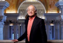 La Biblioteca del Congreso elige a Arthur Sze como embajador nacional de la poesía
