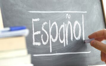 Las 2.000 nuevas palabras que ya forman parte del español según la RAE