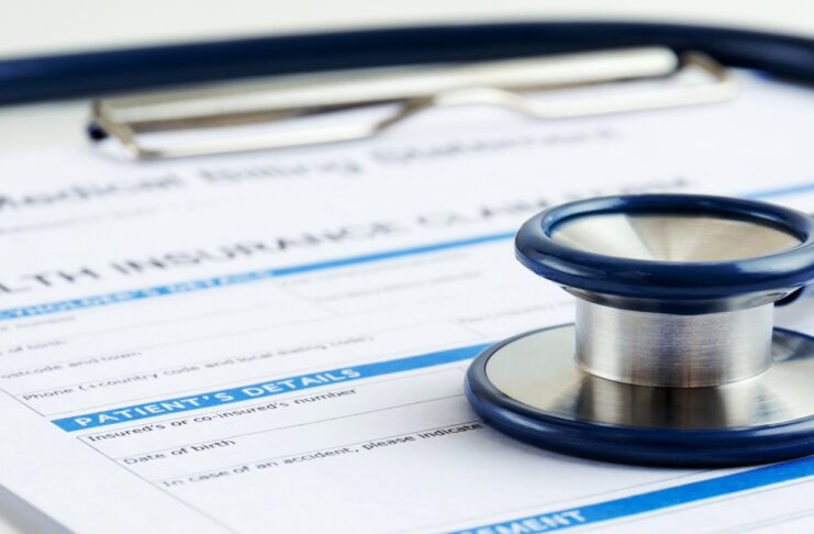 Covered California abre inscripciones 2026 con riesgo de aumentos en seguros médicos