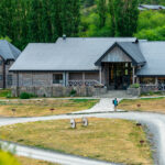 Hotel chileno en Torres del Paine recibe premio por su modelo de ecoturismo
