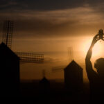 “Aeolia” la IA que reescribe el Quijote desde el viento y el pensamiento crítico