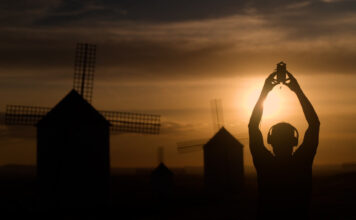 “Aeolia” la IA que reescribe el Quijote desde el viento y el pensamiento crítico