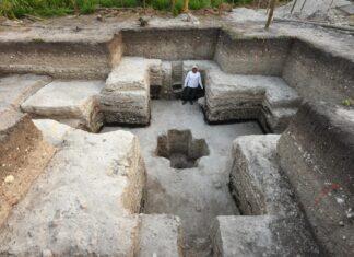 Aguada Fénix: Descubren el cosmograma más antiguo de mesoamérica que sembró las bases mayas Aguada Fénix Descubren el Cosmograma Más Antiguo de Mesoamérica que Sembró las Bases Mayas