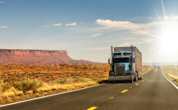 California revoca 17.000 licencias de camión a extranjeros tras auditoría federal California revoca 17.000 licencias de camión a extranjeros tras auditoría federal