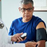 a amenaza silenciosa Fluctuaciones súbitas de presión arterial dañan el cerebro, según estudio de USC.