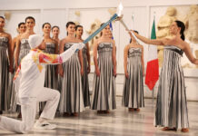 La antorcha olímpica inicia su recorrido para iluminar Milano Cortina 2026