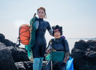 Más que buceadora - Una cultura milenaria que lucha por sobrevivir