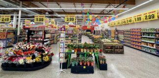 Paramount celebra la gran reapertura de Grocery Outlet con beneficios para la comunidad Paramount celebra la gran reapertura de Grocery Outlet con beneficios para la comunidad