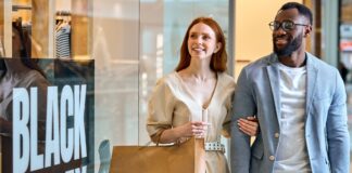 Proyecciones récord: Compras festivas superarán los mil millones de dólares por primera vez Proyecciones récord: Compras festivas superarán los mil millones de dólares por primera vez