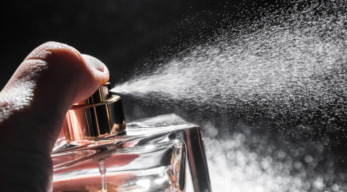 ¿Por qué deberías evitar fragancias si tienes piel sensible