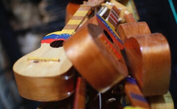 El joropo venezolano entra en la Lista del Patrimonio Cultural Inmaterial de la Humanidad de la UNESCO El joropo venezolano entra en la Lista del Patrimonio Cultural Inmaterial de la Humanidad de la UNESCO