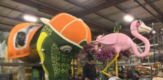 La magia del trabajo en equipo brilla en el Desfile de las Rosas 2026 con 14 carrozas de Phoenix Decorating Company La magia del trabajo en equipo brilla en el Desfile de las Rosas 2026 con 14 carrozas de Phoenix Decorating Company