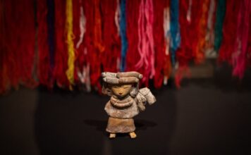 «La mitad del mundo»: México y España celebran a la mujer indígena en exposición en Madrid La mitad del mundo México y España celebran a la mujer indígena en exposición en Madrid