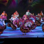 Navidad 2025: evento gratuito en Los Ángeles reúne más de 20 grupos artísticos