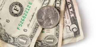 Salario mínimo en California para 2026: Guía completa sobre el aumento a $16.90 y el nuevo umbral para exentos