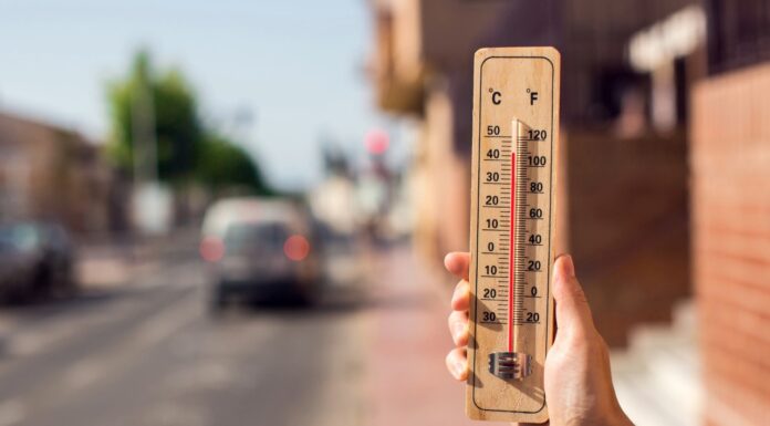 UC Irvine crea sistema con IA para monitorear la desigualdad ante olas de calor en California UC Irvine crea sistema con IA para monitorear la desigualdad ante olas de calor en California