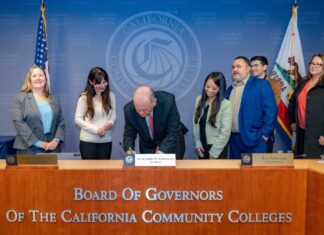 Acuerdo impulsa educación ambiental en colegios comunitarios Acuerdo impulsa educación ambiental en colegios comunitarios
