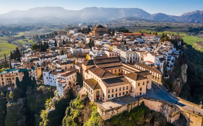 Andalucía refuerza lazos con Estados Unidos como socio clave en turismo y comercio Andalucía refuerza lazos con Estados Unidos como socio clave en turismo y comercio