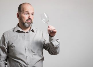 Mes de enero sin alcohol: un reto saludable para empezar bien el año Mes de enero sin alcohol un reto saludable para empezar bien el año