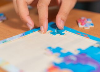 Pasatiempos tradicionales que relajan el cerebro al final del día Pasatiempos tradicionales que relajan el cerebro al final del día