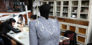 Restauran vestido de Dolores del Río que marcó su regreso al cine mexicano Restauran vestido de Dolores del Río que marcó su regreso al cine mexicano