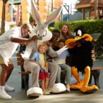 Six Flags renovará su área infantil con Looney Tunes Land en 2026