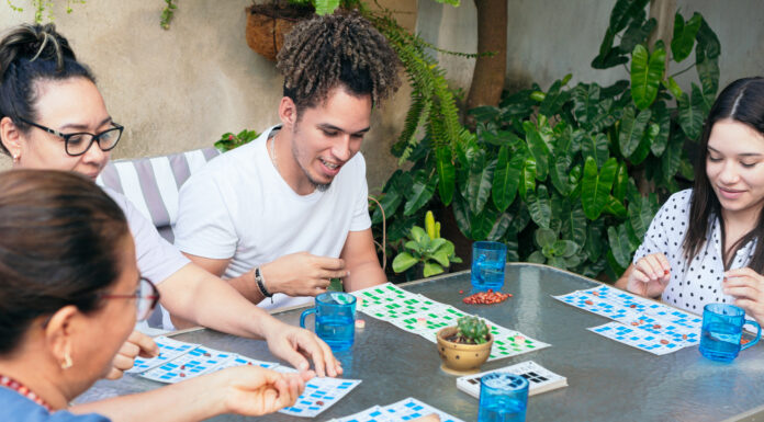 Mantener el cerebro activo ayuda a enfrentar el envejecimiento y el estrés Mantener el cerebro activo ayuda a enfrentar el envejecimiento y el estrés