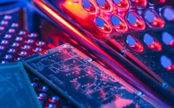 Un nuevo chip inalámbrico acelera el internet 6G para hogares y empresas en Estados Unidos Un nuevo chip inalámbrico acelera el internet 6G para hogares y empresas en Estados Unidos