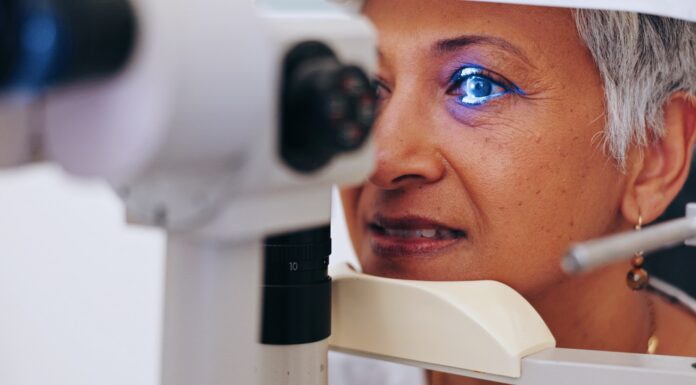 Estudio revela cómo se forman cataratas con la edad Estudio revela cómo se forman cataratas con la edad